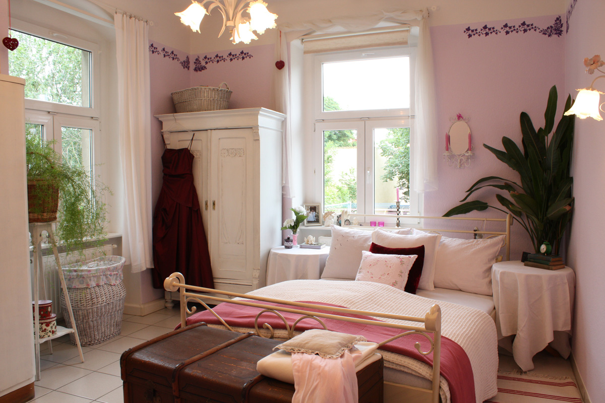 Unser Schlafzimmer 2008 im Shabby Chic Stil Unser Schlafzimmer 2008 im Shabby Chic Stil